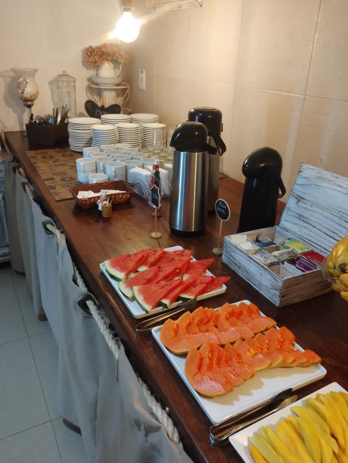 Pensão Hibiscos